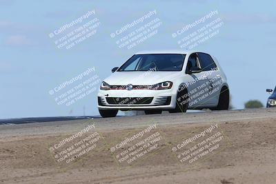 media/Oct-04-2025-OnGrid (Sat) [[44bd565ffa]]/Pink Group/Grapevine/